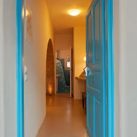 Aqua Palazzo
