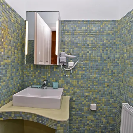 Aqua Palazzo